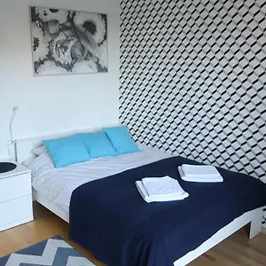 https://przytulne-mini-studio-na-saskiej-kepie.warsawhotelspoland.com